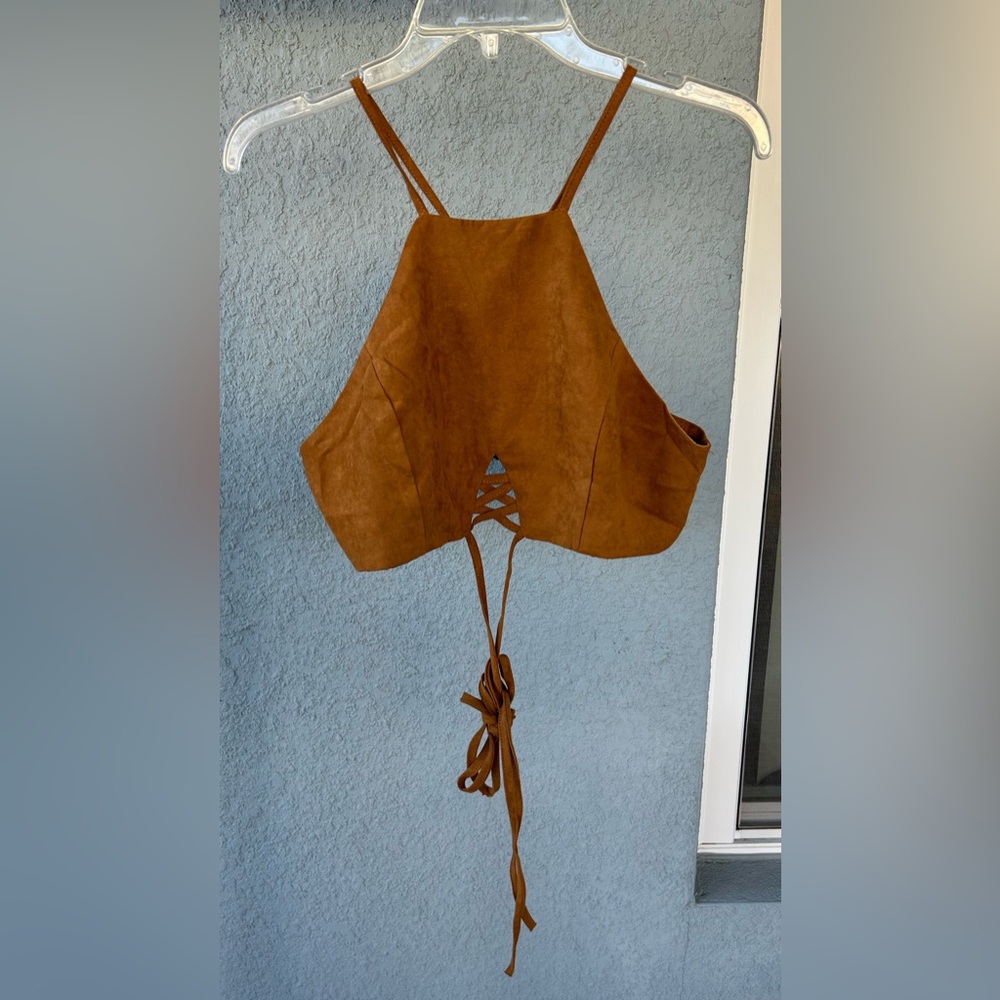 Women’s Faux Suede Halter Crop Top Zip Back Boho Festival Sz M Strappy Racerback